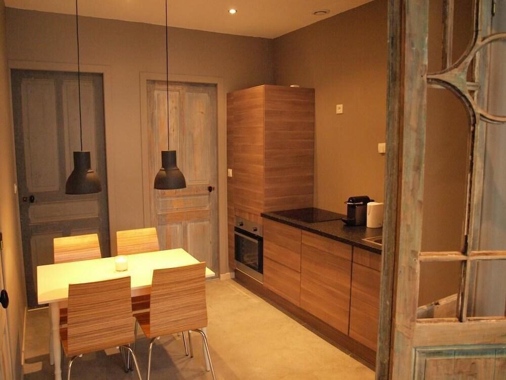 Nuit En Ville Lille La Madeleine Ла-Мадлен Экстерьер фото